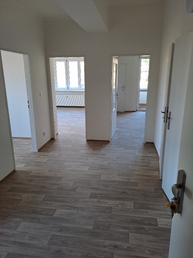 638816167137286173_byt č. 15 Navrátilova 1376 Slaný (7).jpg